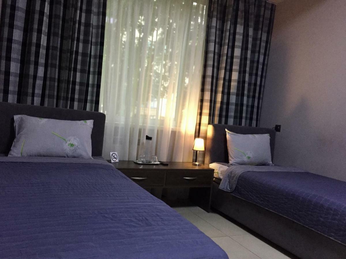 Westend Hotel キエフ エクステリア 写真